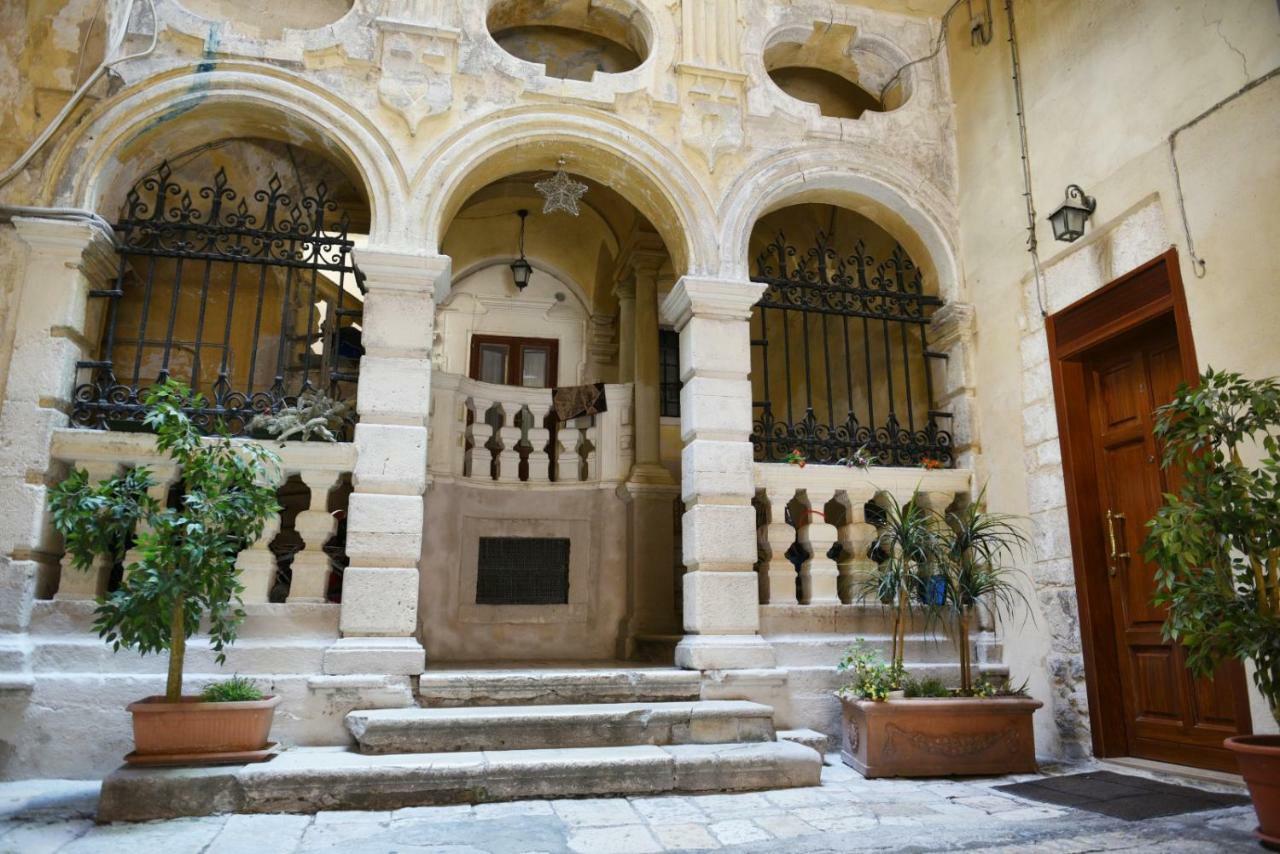 Sisters Residence Бари Екстериор снимка