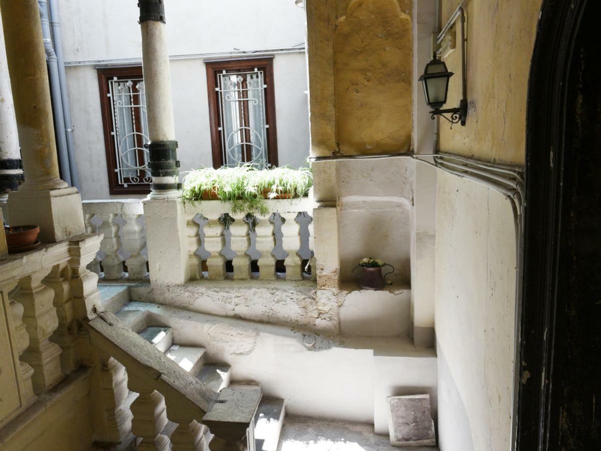 Sisters Residence Бари Екстериор снимка
