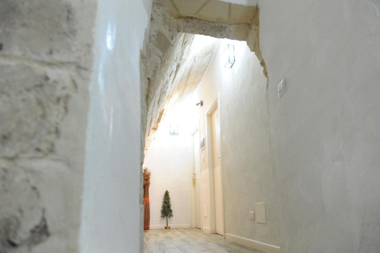 Sisters Residence Бари Екстериор снимка